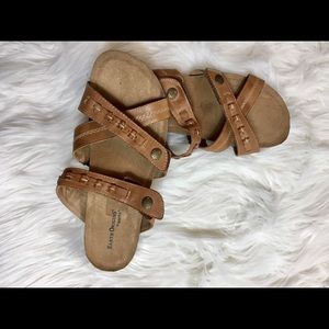 Earth Origin Sandals, Tan